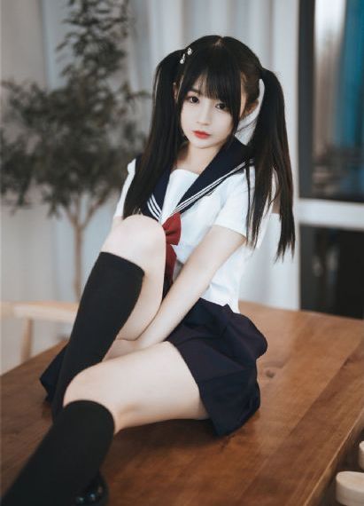 一村之长之贵妇还乡