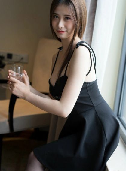 女生