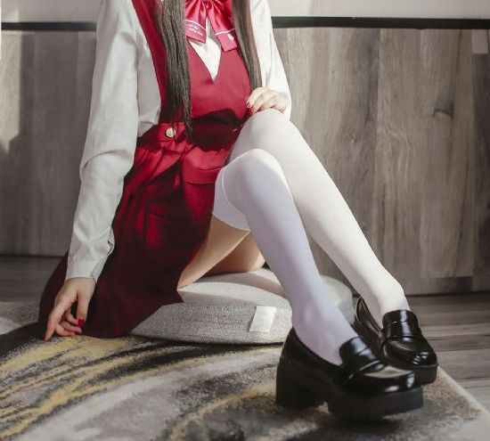 怨灵宿舍之白纸女生