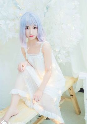 艾琳娜和她的男人们