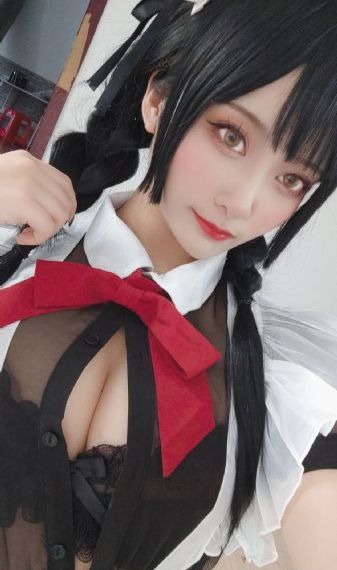 银杏飘落