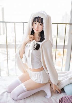 布衣知县梵如花