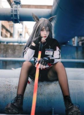 猪一样的女子